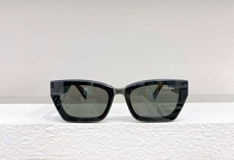 Picture of MiuMiu Sunglasses _SKUfw57231075fw